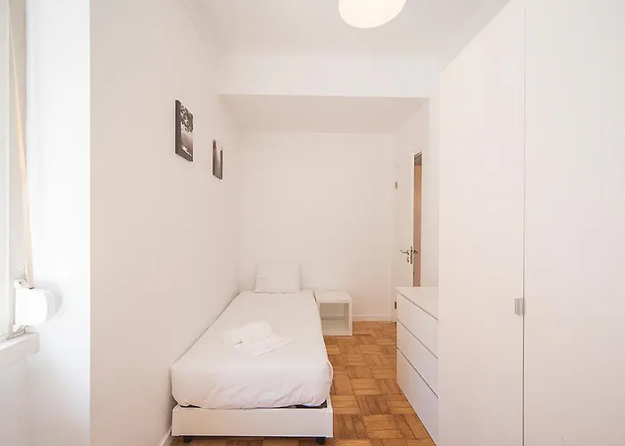 公寓 Houze Four Bedroom Near Zoo Lisboa